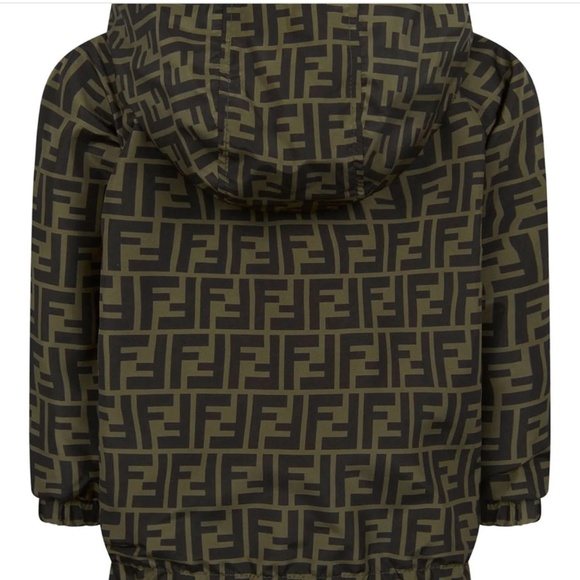 Fendi Kids KWay jacket fits xs woman - Picture 1 of 11